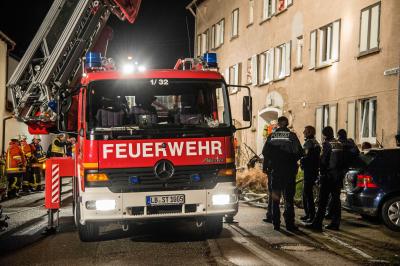 Steinheim a. d. Murr: Brand in einer staedtischen Unterkunft - 2 Verletzte - 26 Betroffene